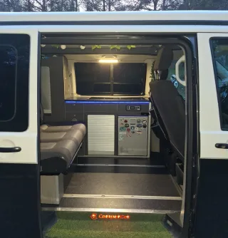 Volkswagen Caravelle 2016