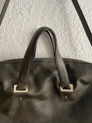 Bolso Zara Grande tipo bowling Caqui