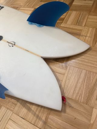 Tabla Surf Twin Fin Full&cas Fish