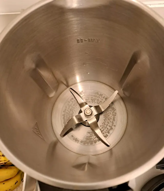 Robot de cocina Cecotec Mambo 8090