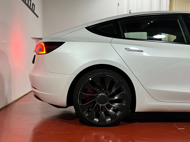 TESLA Model 3 Performance AWD