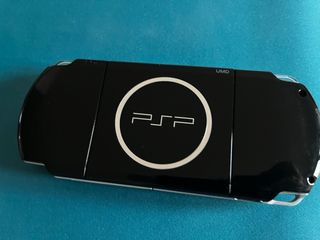 Consola Sony PSP 3000 Negra (sin batería)