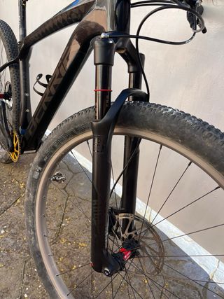 Bicicleta BERRIA Bravo EVO Carbono MTB