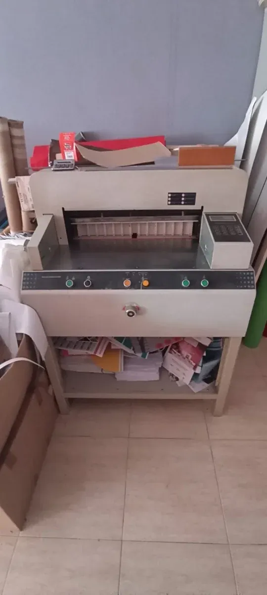 Guillotina profesional Imprenta