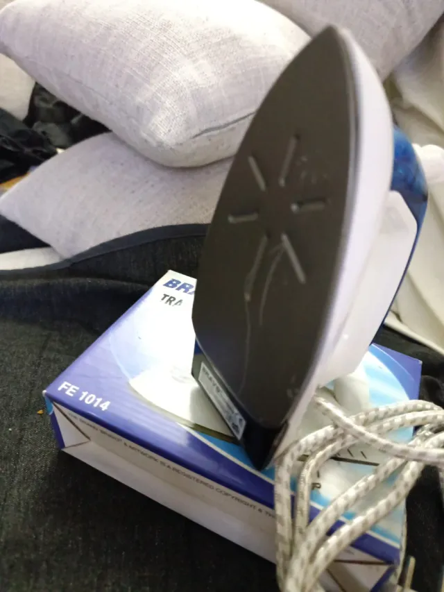 Plancha de vapor viaje nueva