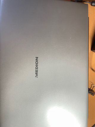 Portátil Medion Plata