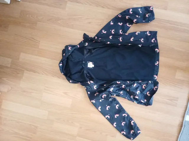 Chuvasquero impermeable niña GAP arcoíris