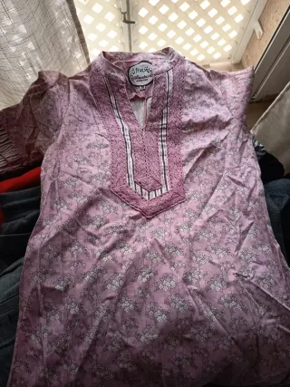 Lote Ropa Chica todo por 90€.