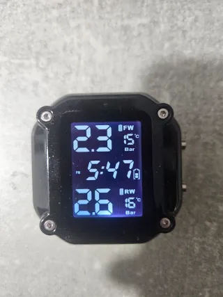 Kawasaki Z900 Negra y Verde