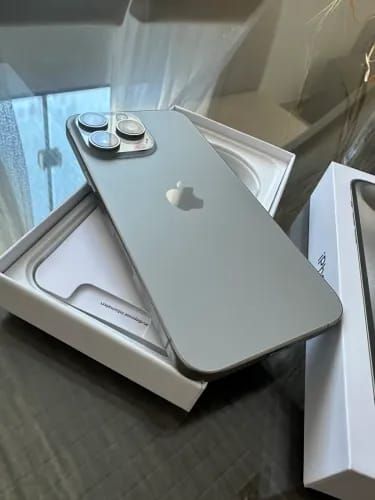 iPhone 15 Pro Max Titanio Natural 256GB