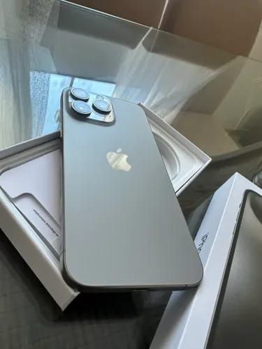 iPhone 15 Pro Max Titanio Natural 256GB