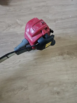 Desbrozadora Honda 4 tiempos