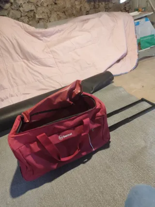 Bolsa de viaje Benzi blanda roja