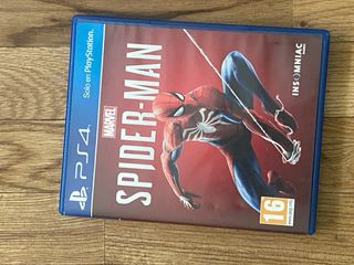 PS4 (PlayStation 4) Negra + Juegos