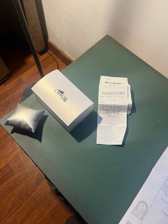 Reloj Lotus Plata precioso, nuevo sin estrenar