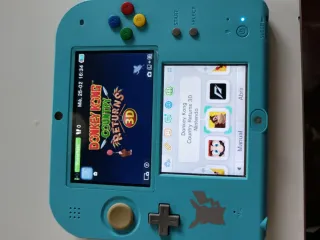 Nintendo 2DS Azul con Accesorios y juegos.