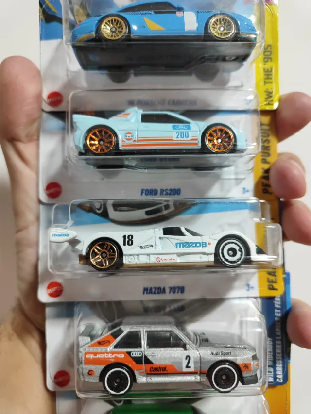 Lote 5 Hot Wheels