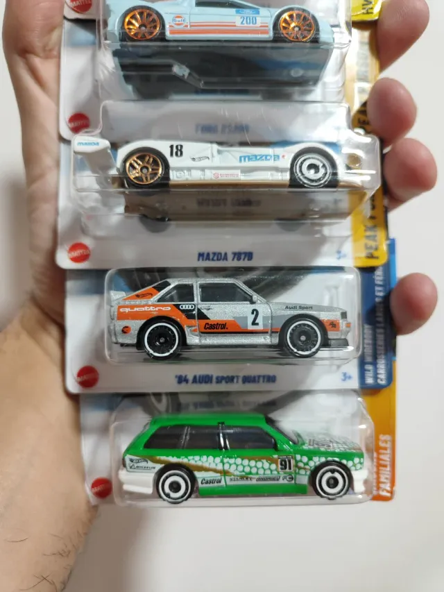 Lote 5 Hot Wheels