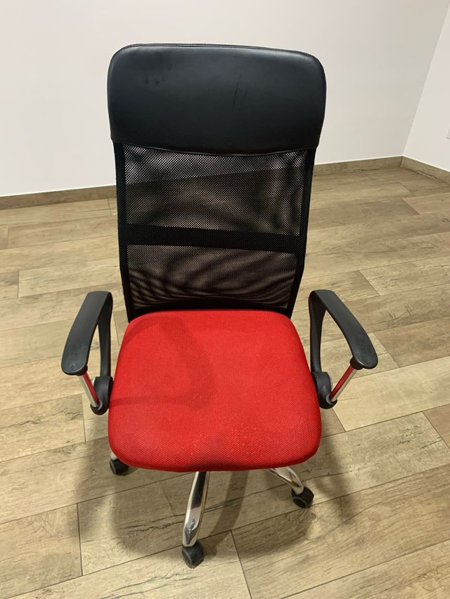 Silla de oficina ergonómica