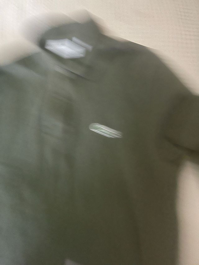 Polo Lacoste manga larga verde oliva