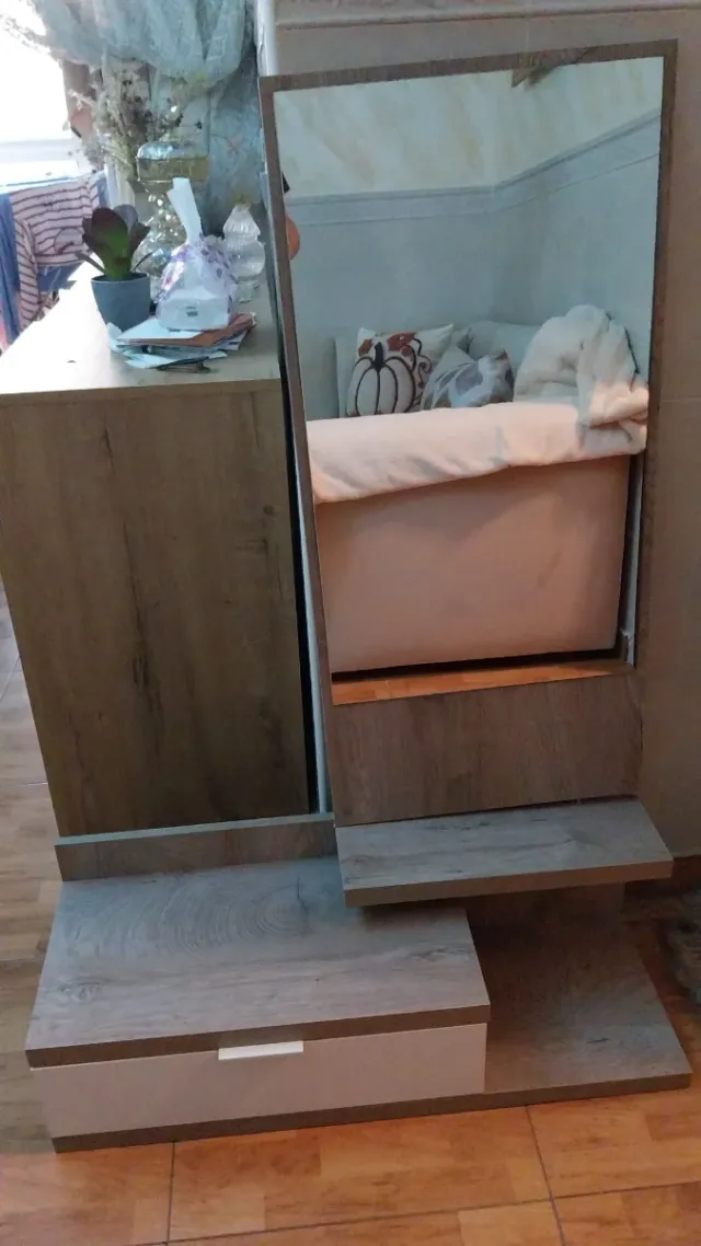 Mueble recibidor con espejo y cajón