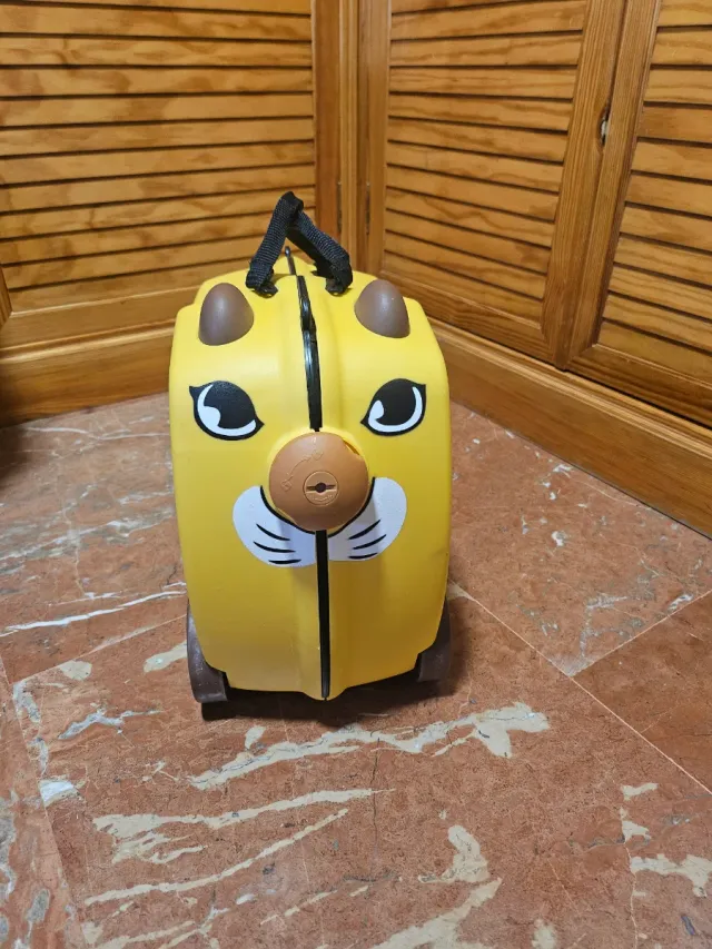 Maleta infantil con ruedas