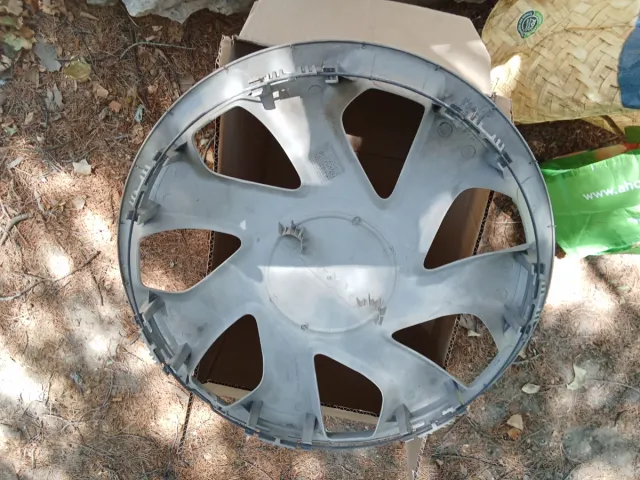 Tapacubos Dacia Sandero