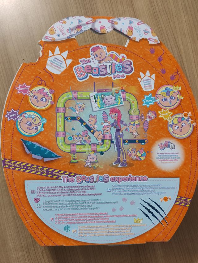 Muñeca Bellies Roastty Interactiva Multicolor