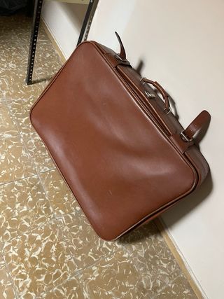 Maleta vintage marrón