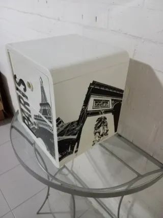 Cajonera Torre Eiffel Plástico