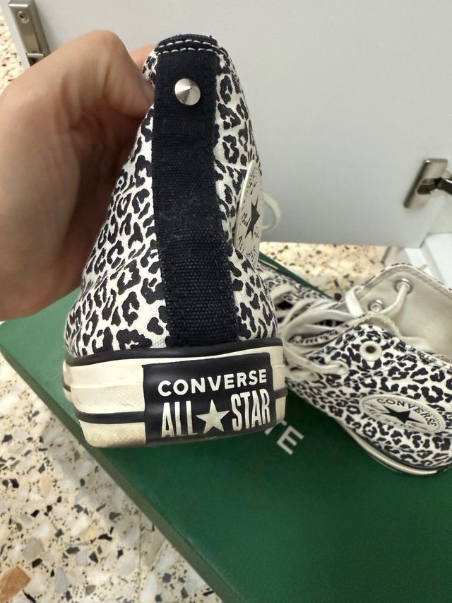 Zapatillas Converse Talla 37.5 Animal Print