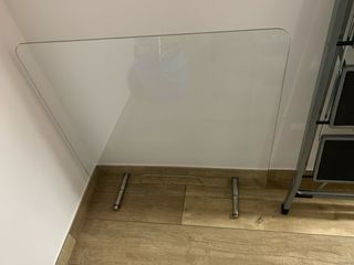 Mampara de cristal para oficina