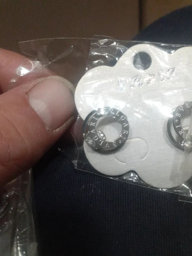 Pendientes Bulgari Negro y Plateado