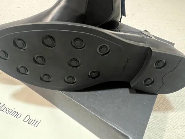 Botines piel Massimo Dutti negros hombre