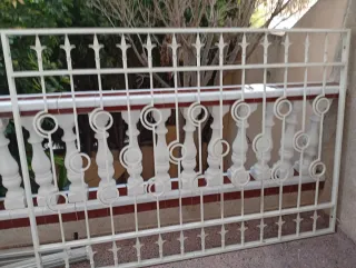 Reja blanca para chalet