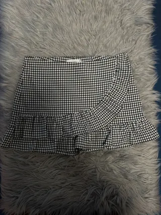 Falda pantalón cuadros blanco y negro
