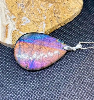 Labradorita morada y naranja colgante plata925