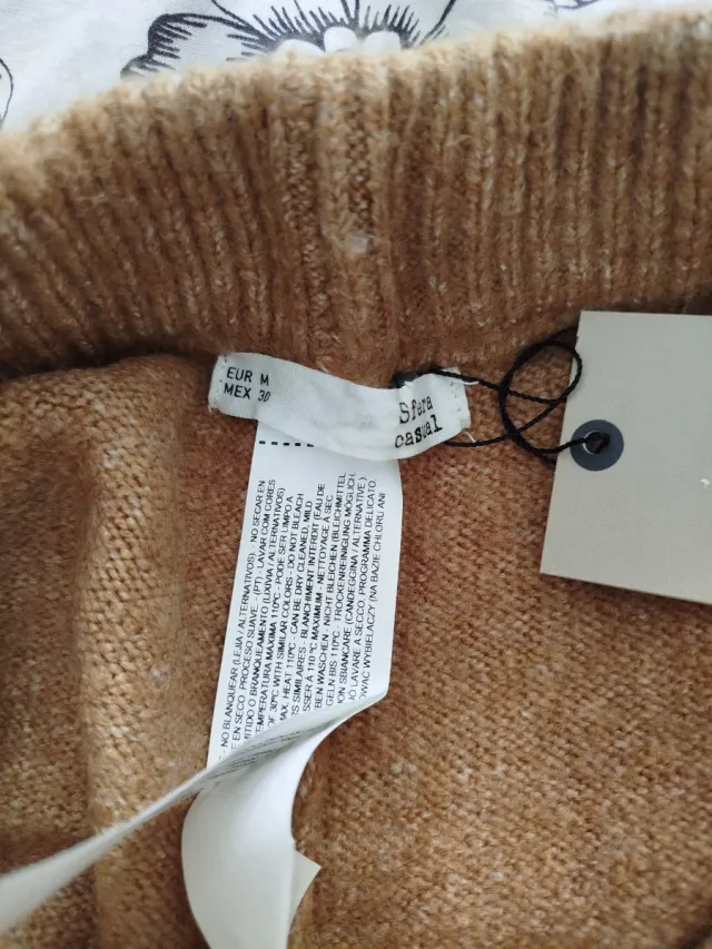 Pantalones cortos de punto beige