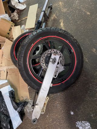 Llanta Trasera y Basculante Honda CBR 600 F 91-94