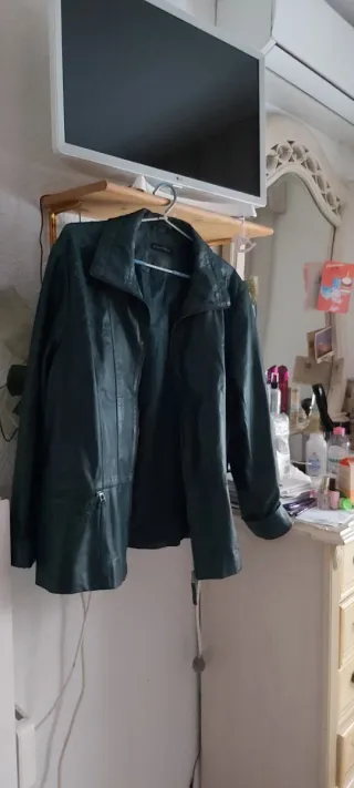 Chaqueta de piel nueva