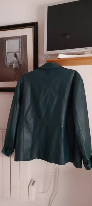 Chaqueta de piel nueva