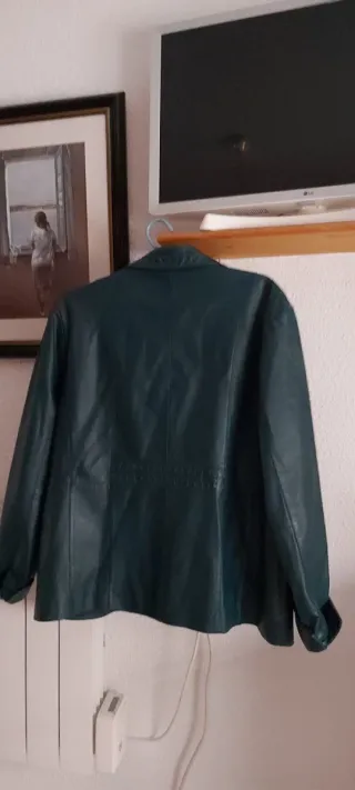 Chaqueta de piel nueva