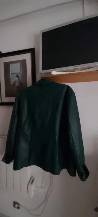 Chaqueta de piel nueva