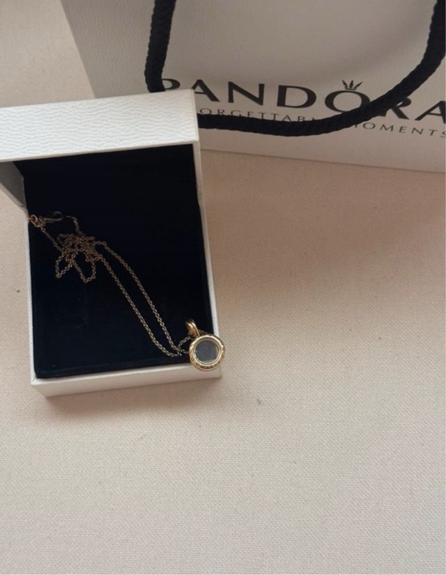 Colgante y cadena Pandora
