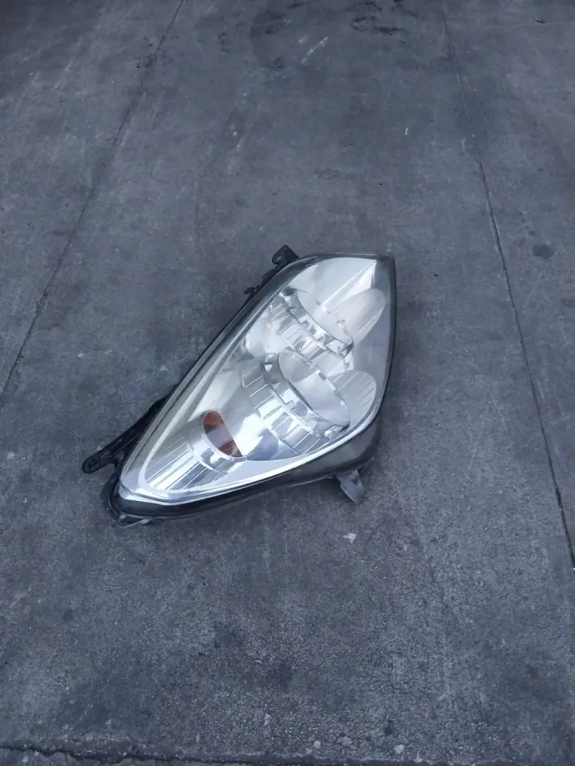 Faro Delantero Derecho Opel Astra H