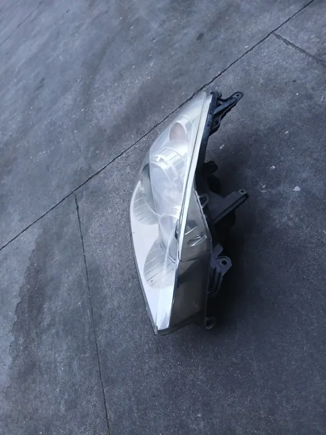 Faro Delantero Derecho Opel Astra H