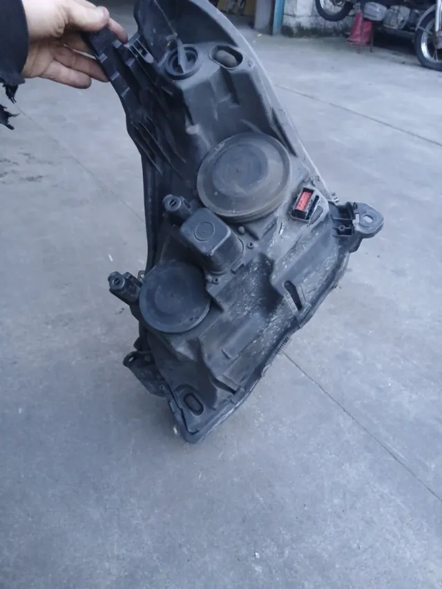Faro Delantero Derecho Opel Astra H