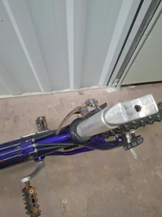 Bicicleta Morada Montaña