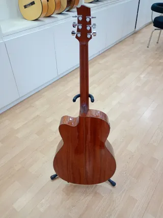 Guitarra Acústica J. Alvarez AV-150