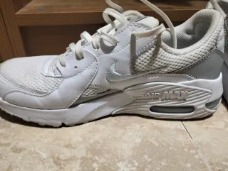Nike Air Max Blancas y Plateadas